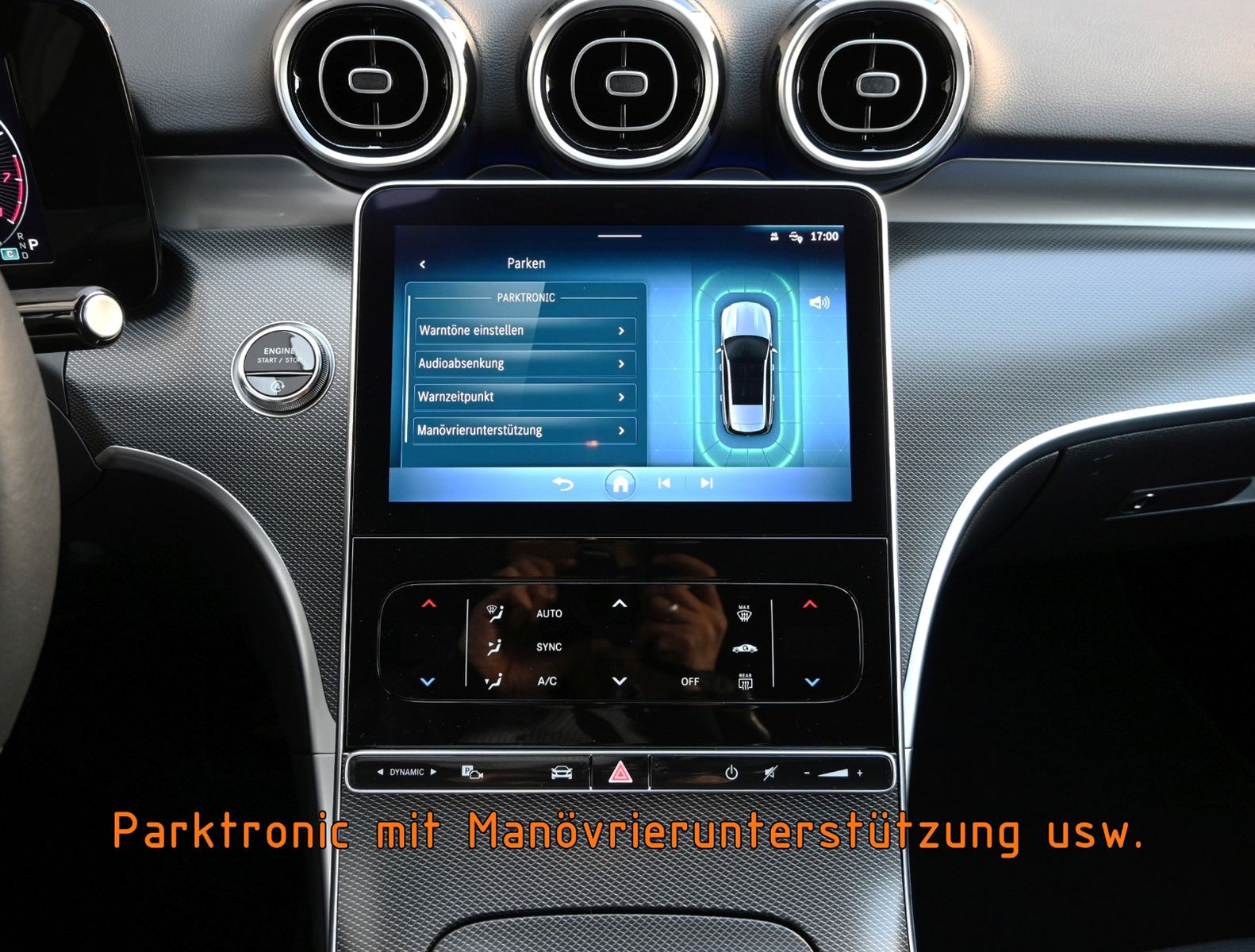 Fahrzeugabbildung Mercedes-Benz C 200 T Aut. Avantgarde °ACC°DIGITAL LIGHT°MEMO°