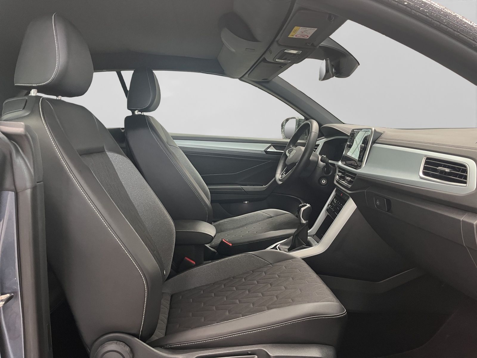 Volkswagen T-Roc - Bild 5