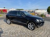 Volkswagen Touareg R-Line 3.0 V6 TDI Vollausstattung - Volkswagen Touareg in Nürnberg