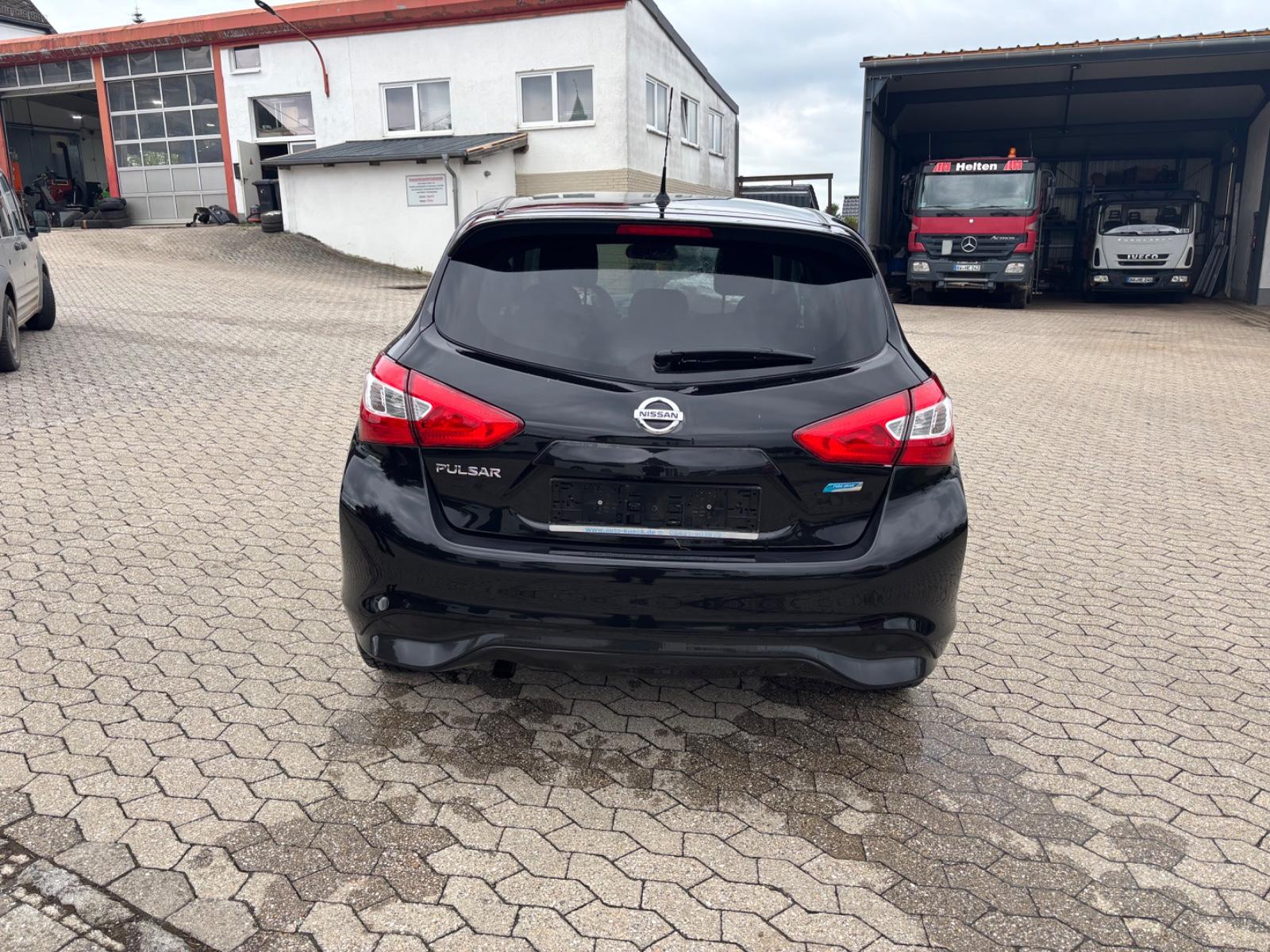 Nissan Pulsar N-Vision