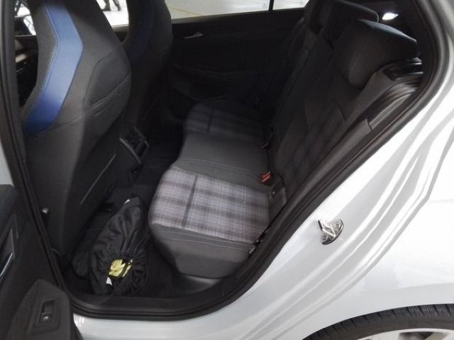 Volkswagen Golf - Bild 5