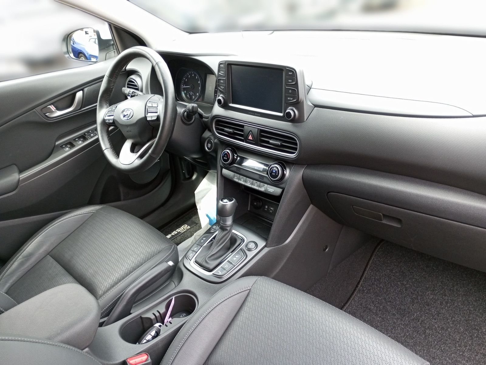 Fahrzeugabbildung Hyundai KONA 1.6 T-GDI Premium DCT 4WD Sitzp. Navi SD