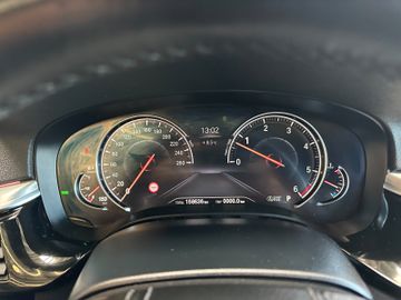 BMW 530 d xDrive Sport Line *LED*Pano*