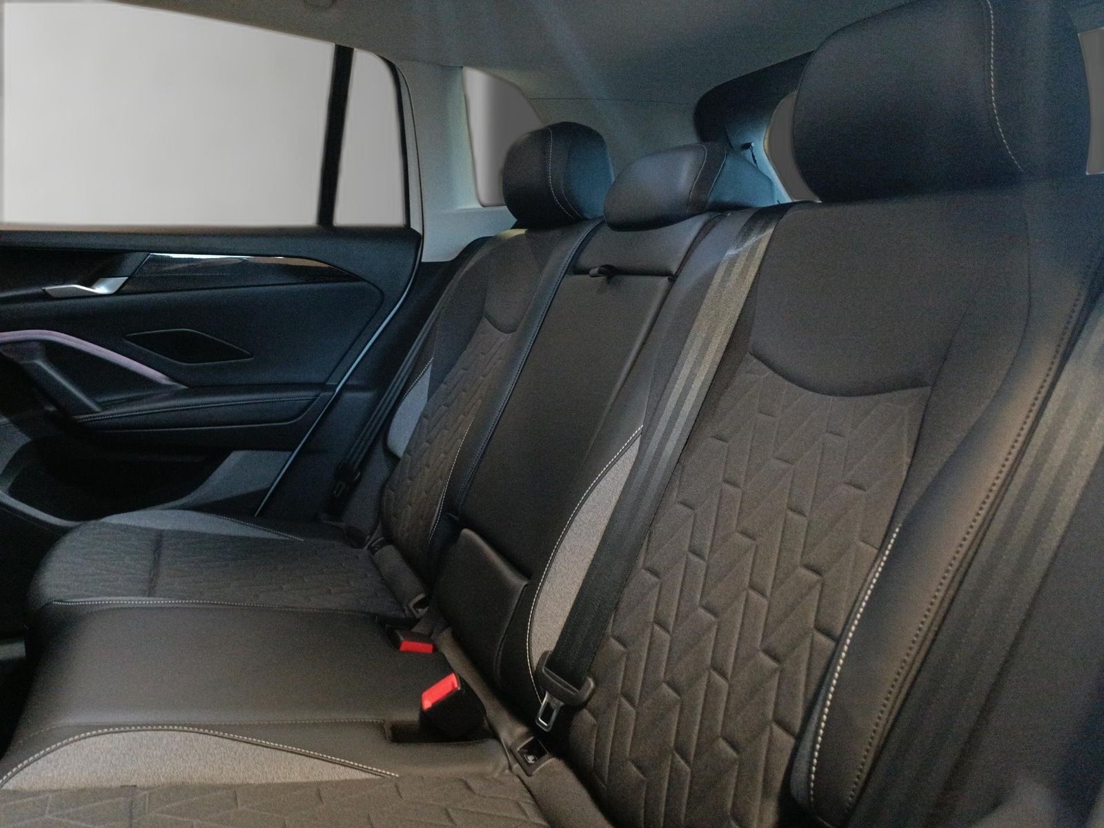 Volkswagen Tiguan - Bild 17