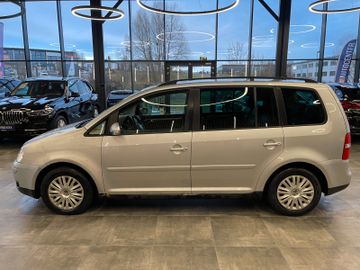 Volkswagen Touran Trendline*7 SITZER*AHK*TEMPOMAT*PDC*