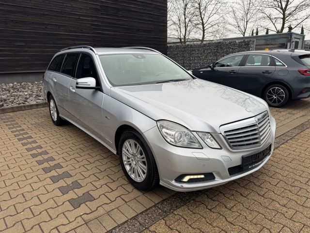 Mercedes-Benz E 200 CGI T BlueEFFICIENCY AVANTGARDE