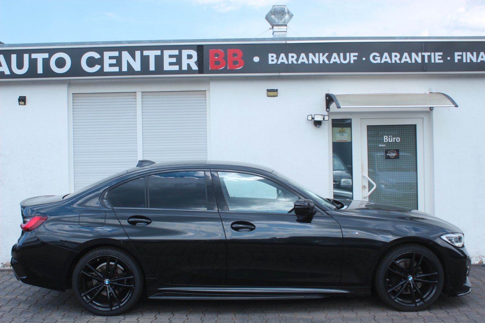 BMW 320 d M-SPORT LASER NAVI AMBIENTE LEDER 19 ALU foto 3
