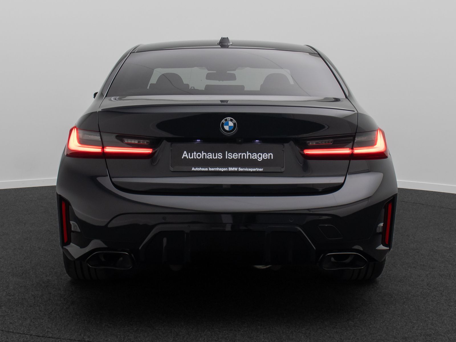 Fahrzeugabbildung BMW M340d xD 360&deg; HUD DAB H/K Alarm AHK Glasdach 19"