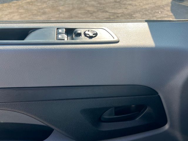 Peugeot Expert*Kasten*Asphalt L3*Carplay*Teilleder*DAB*