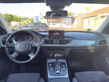 Audi A6 - 12