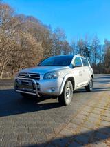 Toyota Rav4 2.2 D-Cat 4x4 Executive - Toyota RAV 4: D Cat