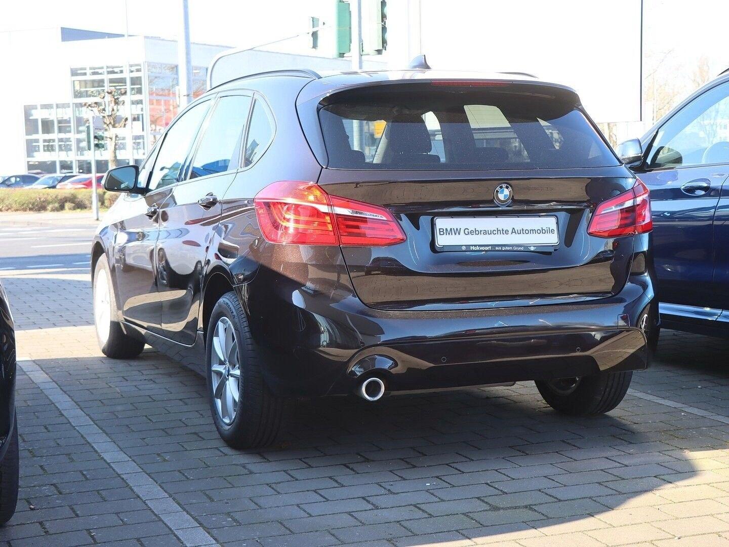 BMW 216d Active Tourer, Navi, LED