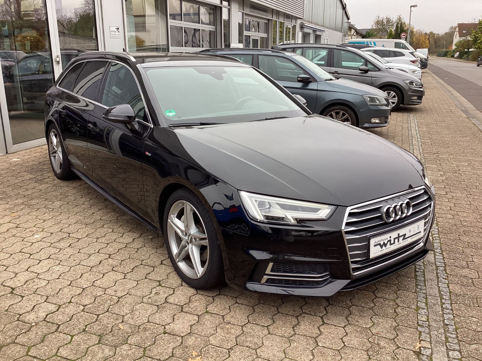 Fahrzeugabbildung Audi A4 Avant sport 2.0 TDI Navi Climatronic LED