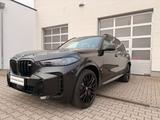 BMW X5 M60i xDrive MSPORT PRO/B&W/STANDH/SOFT/PANO - BMW X5 M60 Gebrauchtwagen