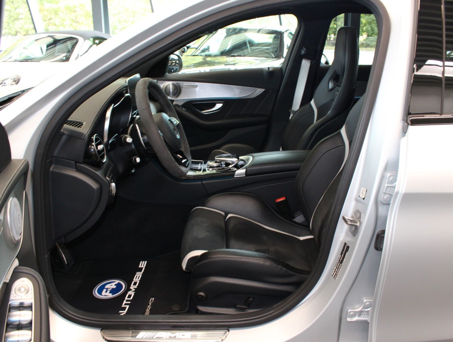 Fahrzeugabbildung Mercedes-Benz C 63s AMG Schalensitze*Deutsch*Pano*NO OPF