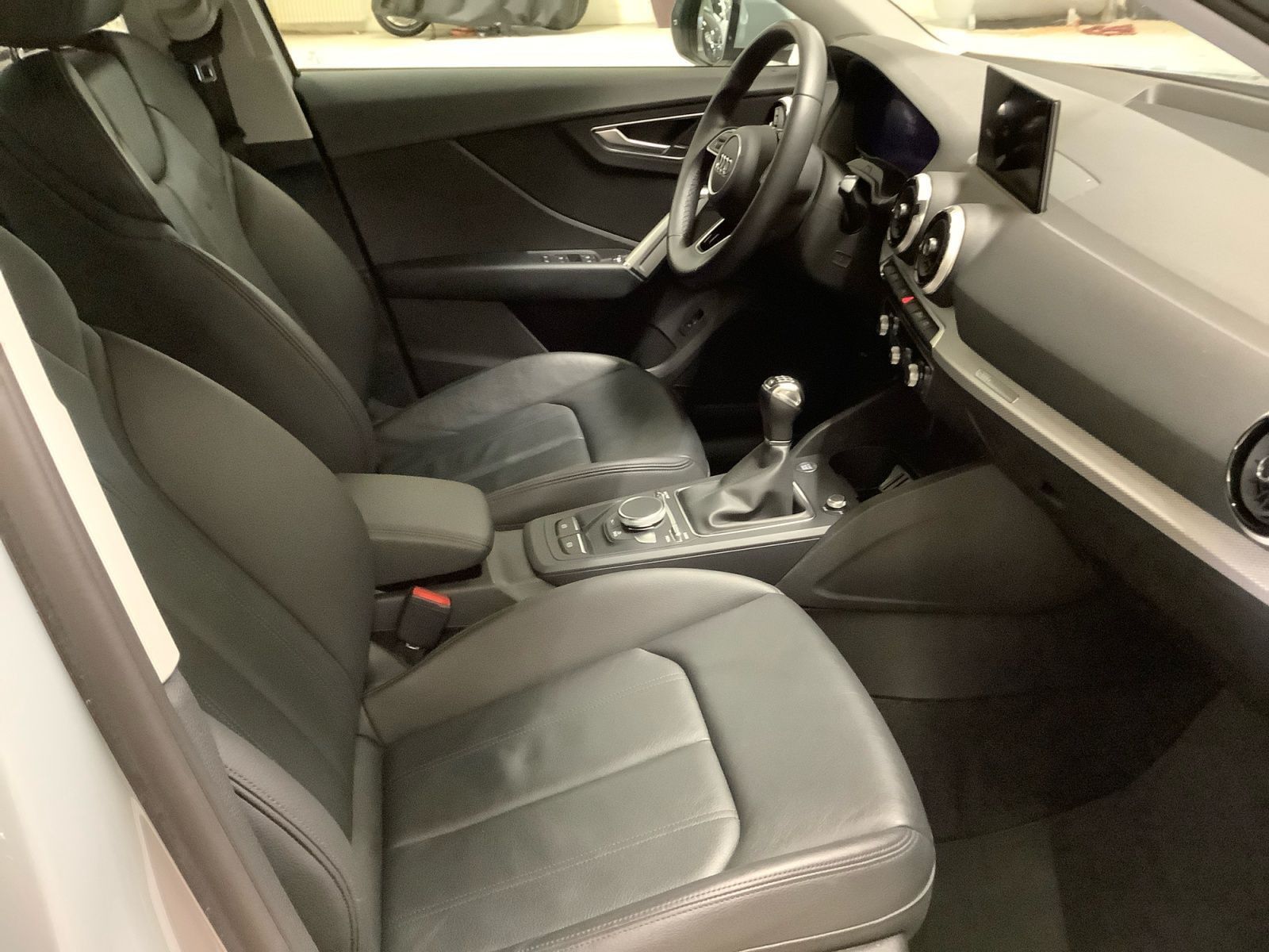 Q2 35 TFSI 110 kW,Navi,elektr.Heckklappe,Kamera,