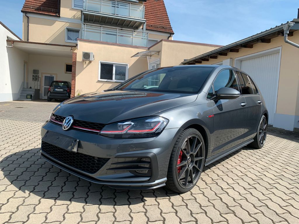Image of Volkswagen Golf