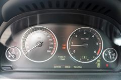 Fahrzeugabbildung BMW 520d xDrive Tempomat Kamera Navi SHZ PDC TOP !