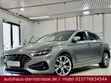 Hyundai i30 Fastback*1,5+48V*Prime*LED*RFK*L.Hzg* - Hyundai i30 Prime mit Benzin-Antrieb
