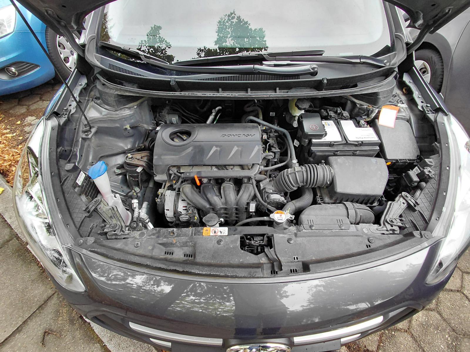 Hyundai i30 blue 1.4 Classic