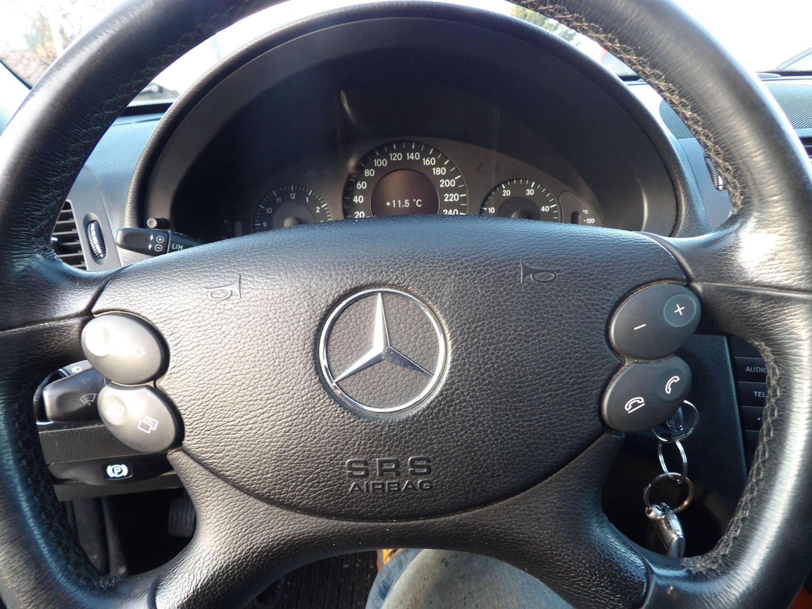 Mercedes-Benz E280 2007 — photo 20