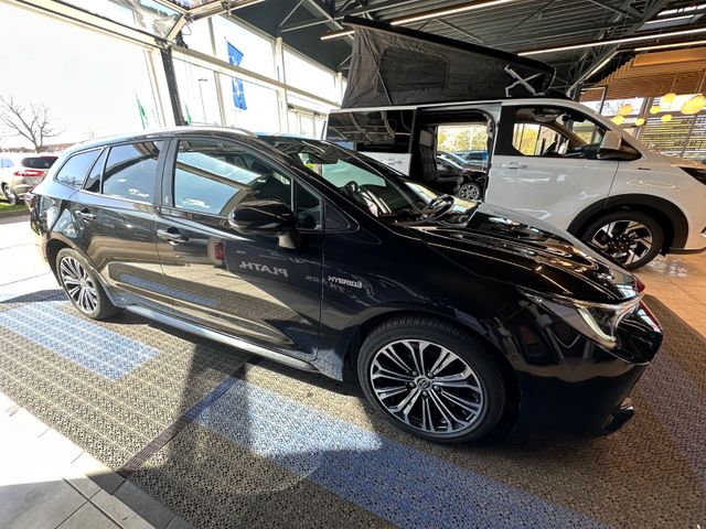 Toyota Corolla Touring Sports Hybrid Team D