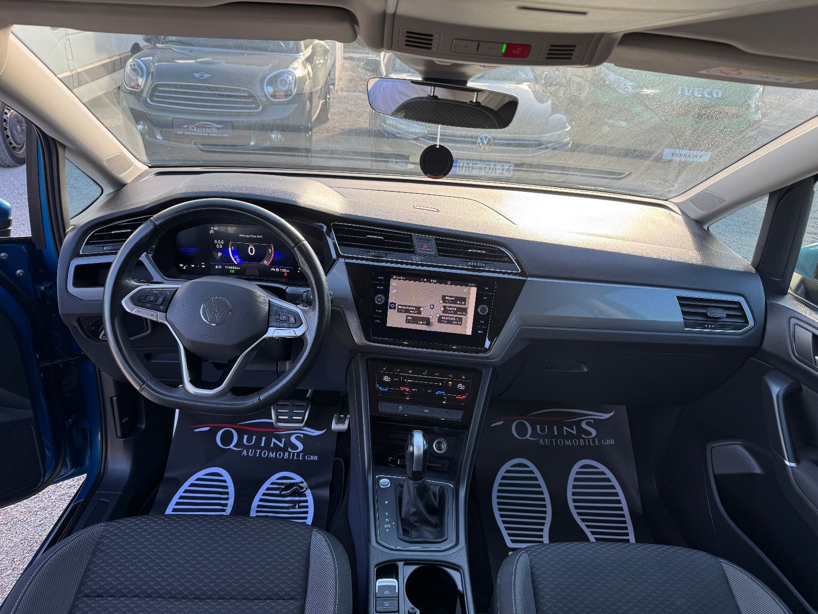 Volkswagen Touran Active Start-Stop 7 Sitzer 115000km NAVI foto 4