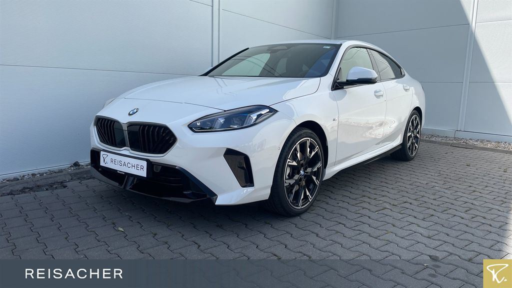 BMW 220d Gran Coupé Sportpaket Autom. Parksystem  