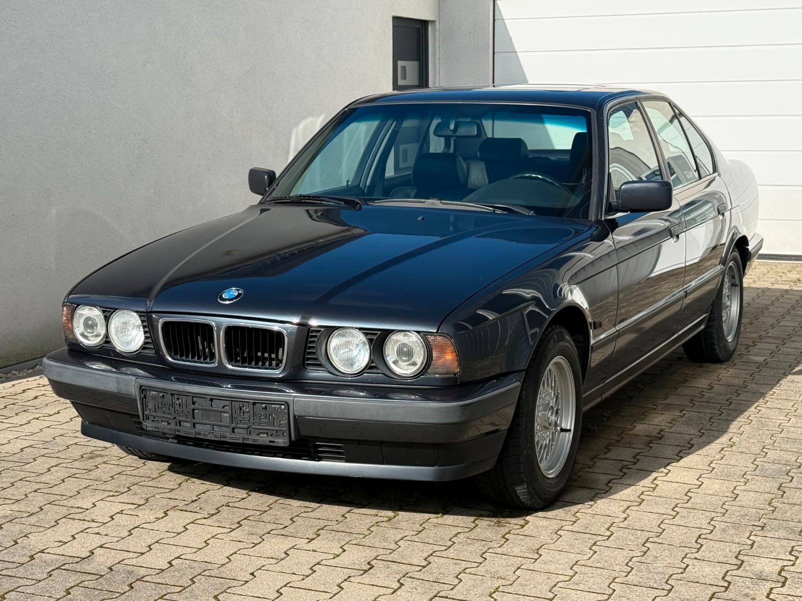 BMW 525i LEDER SHZ KLIMA SD TÜV NEU