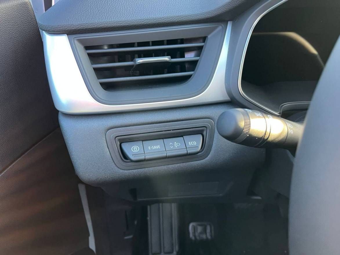 Fahrzeugabbildung Renault CAPTUR Evolution Full Hybrid E-Tech 160