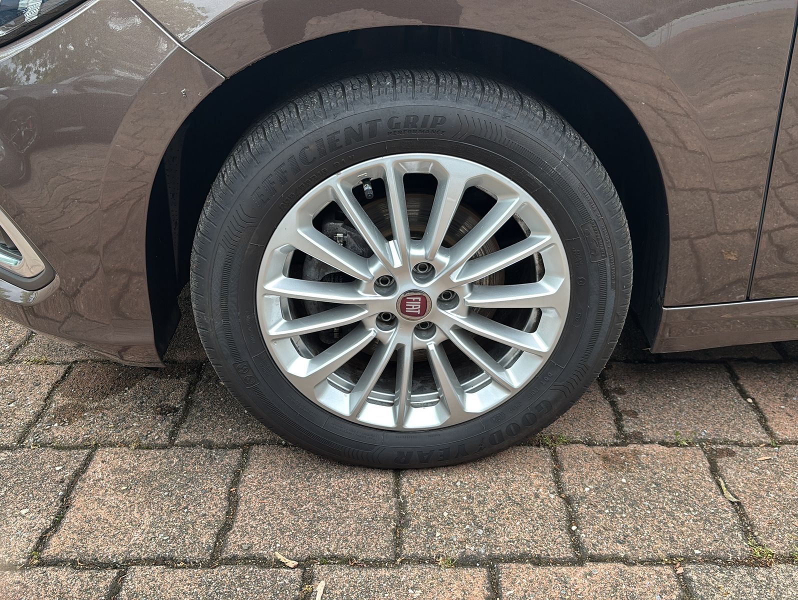 Fahrzeugabbildung Fiat Tipo 1.6 M.jet 130 Ps