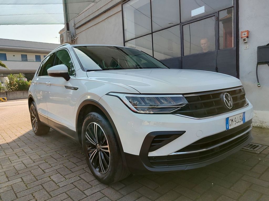 Image of Volkswagen Tiguan