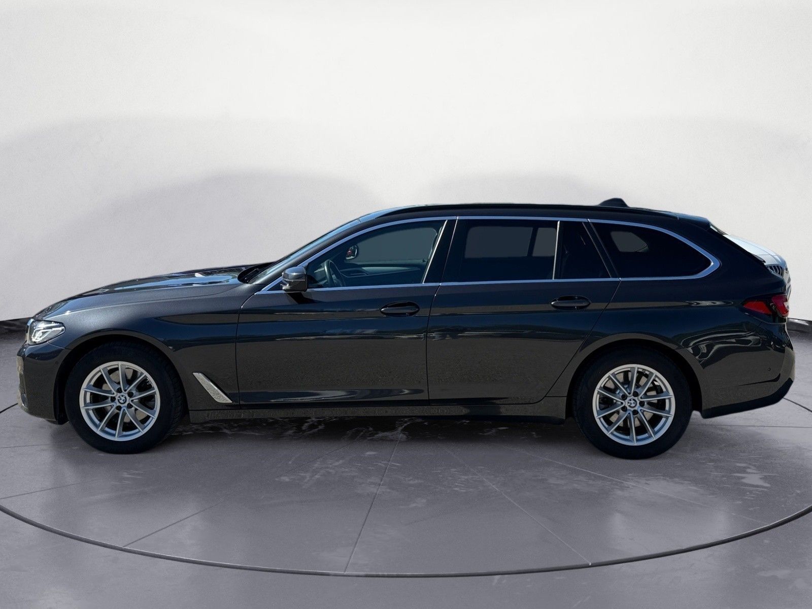 BMW 520d xDrive Touring Innovationsp. Aut. Klimaaut. imagem 2