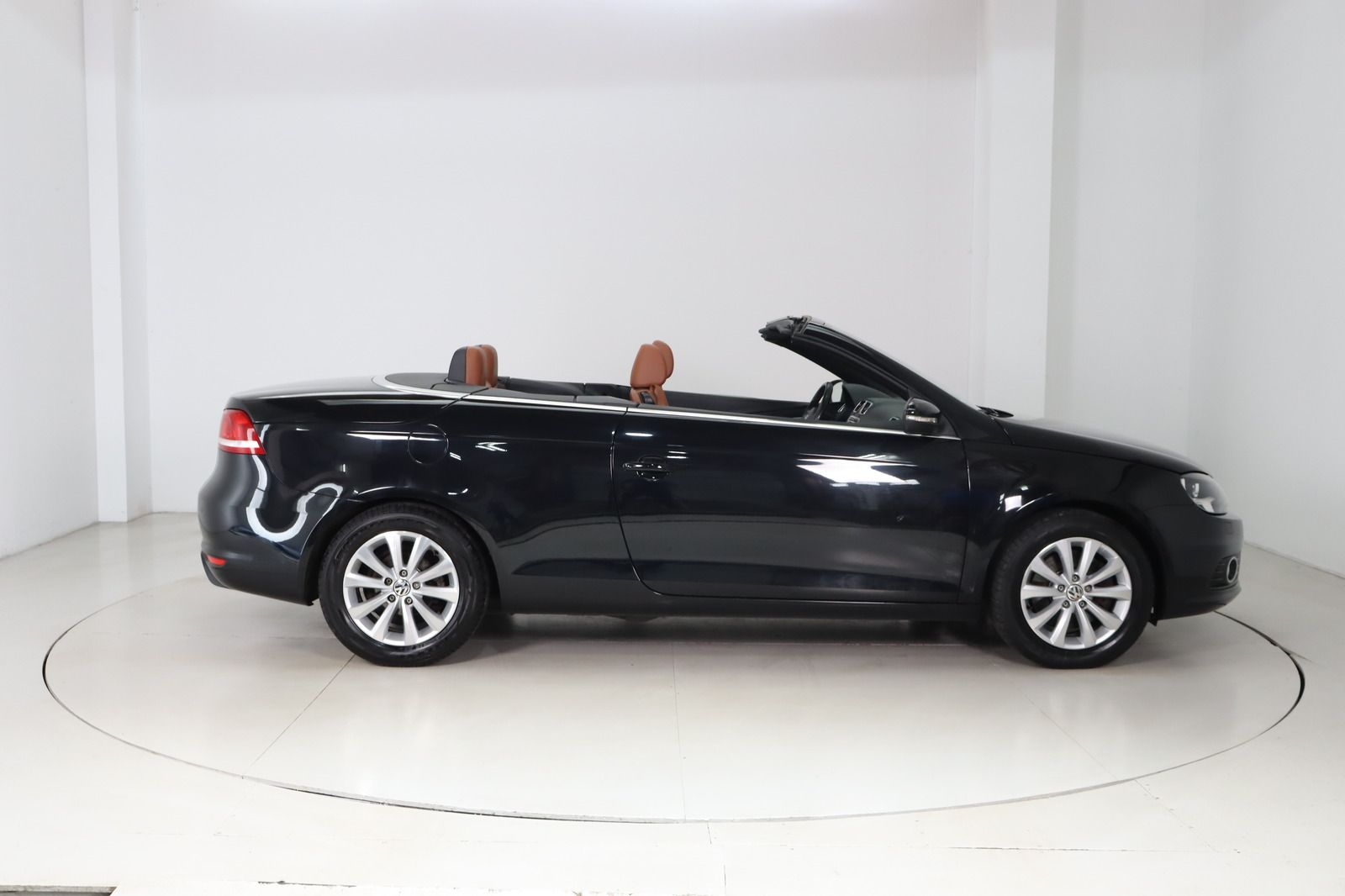 Fahrzeugabbildung Volkswagen Eos 1.4 TSI * Navi * Leder * Sitzhzg.