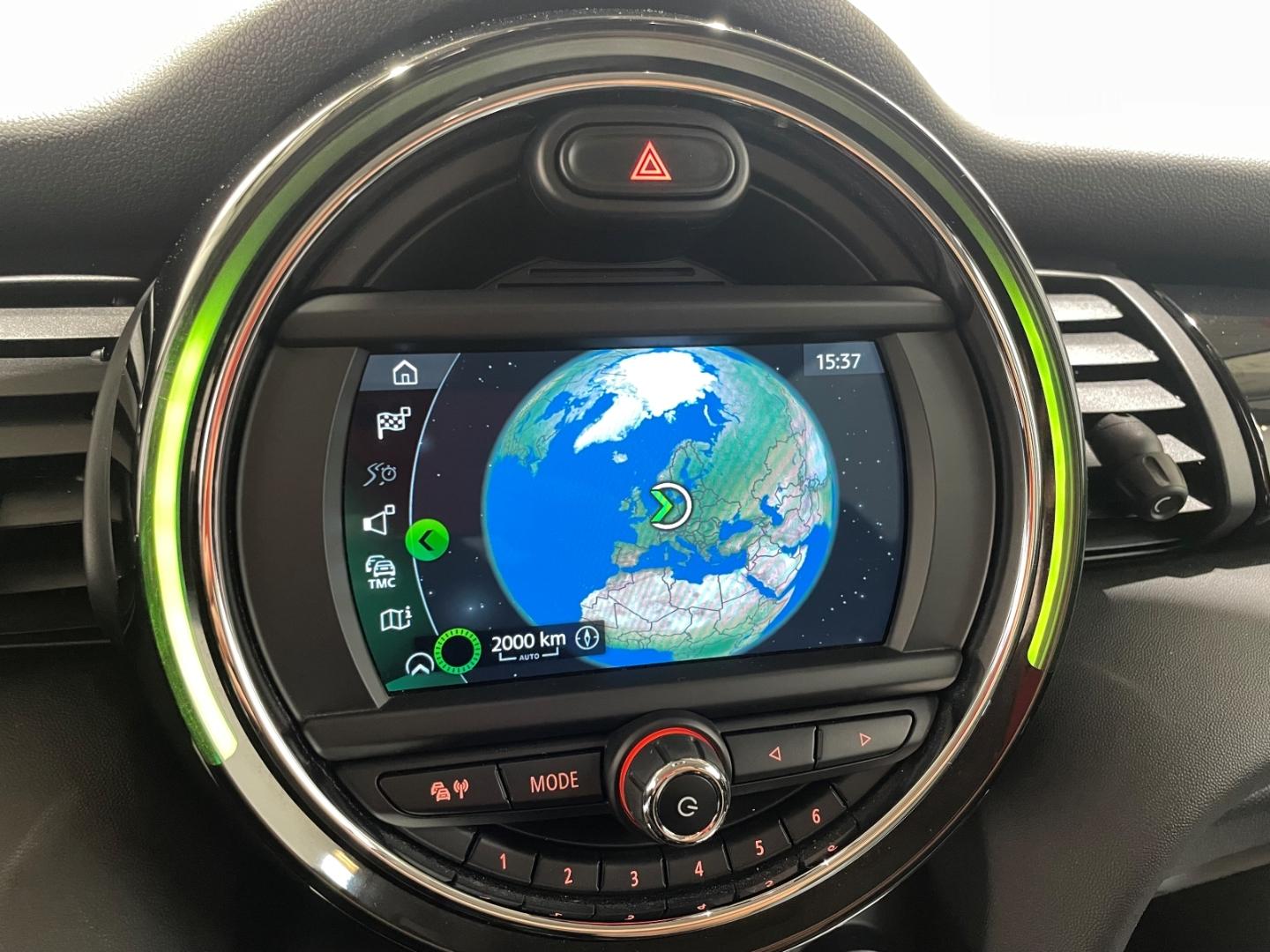 MINI Cooper Automatik LED Klima Tempomat Sitzheizung