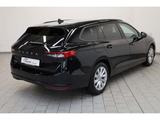Skoda Superb Combi 1.5 TSI Selection DSG AHK/LED/NAV - Skoda Superb: Selection