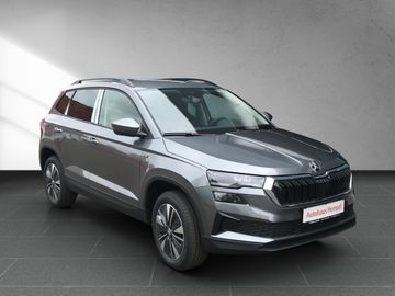 Skoda Karoq 1.0 TSI Drive *2xPDC*AHK*CAM*MATRIX*SHZ*