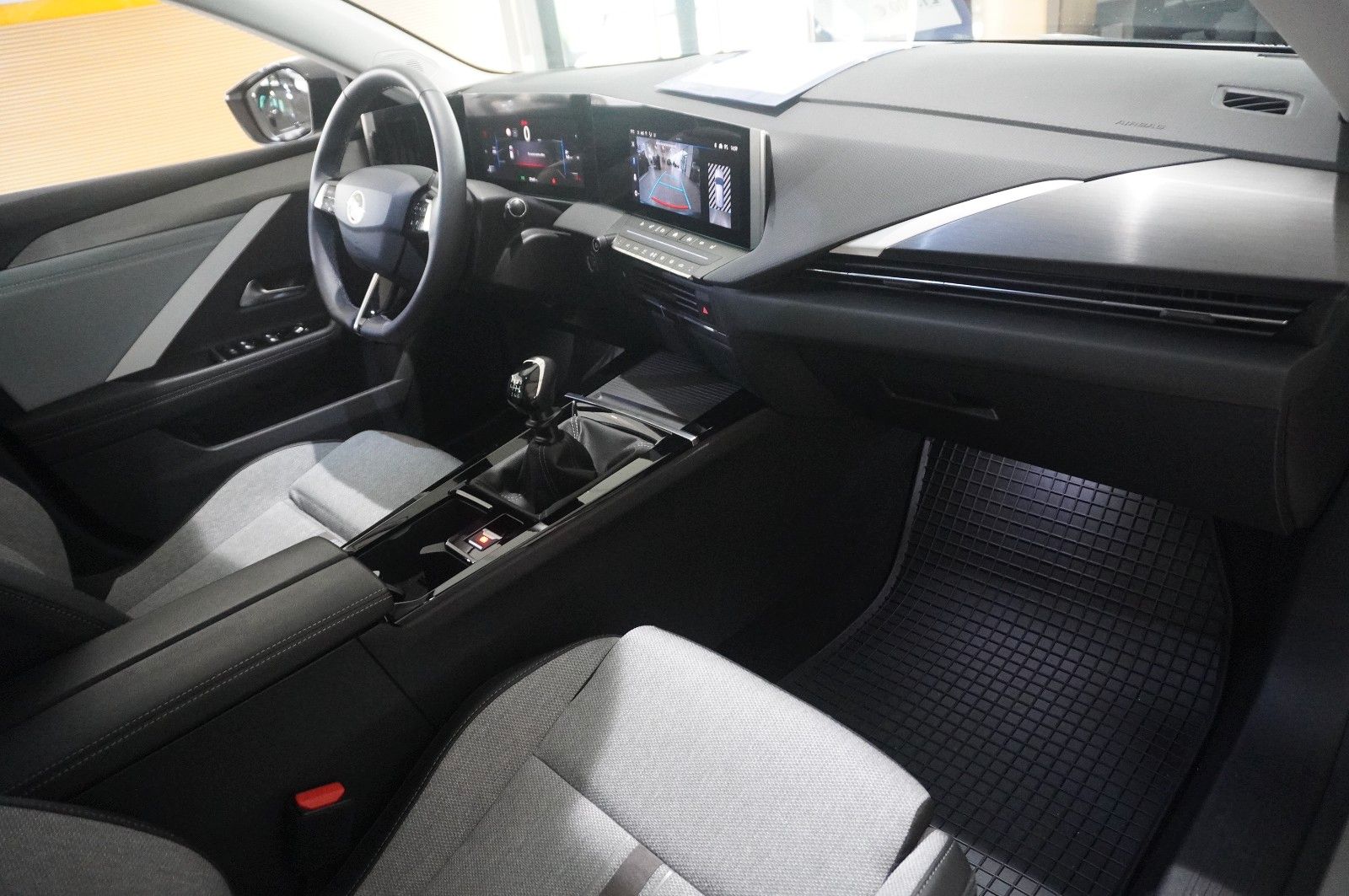 Fahrzeugabbildung Opel Astra ST 1.5D ELEGANCE NAVI/LED/KAMERA/SH/VIRT.
