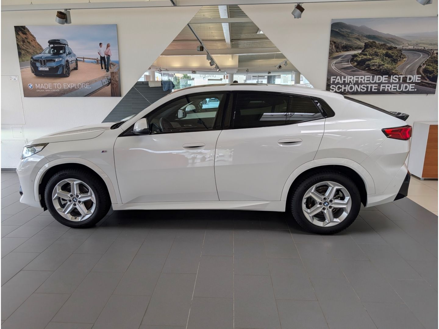 BMW X2 20 i sDrive M Sport PANO AHK ELEKT.SITZE H K foto 5