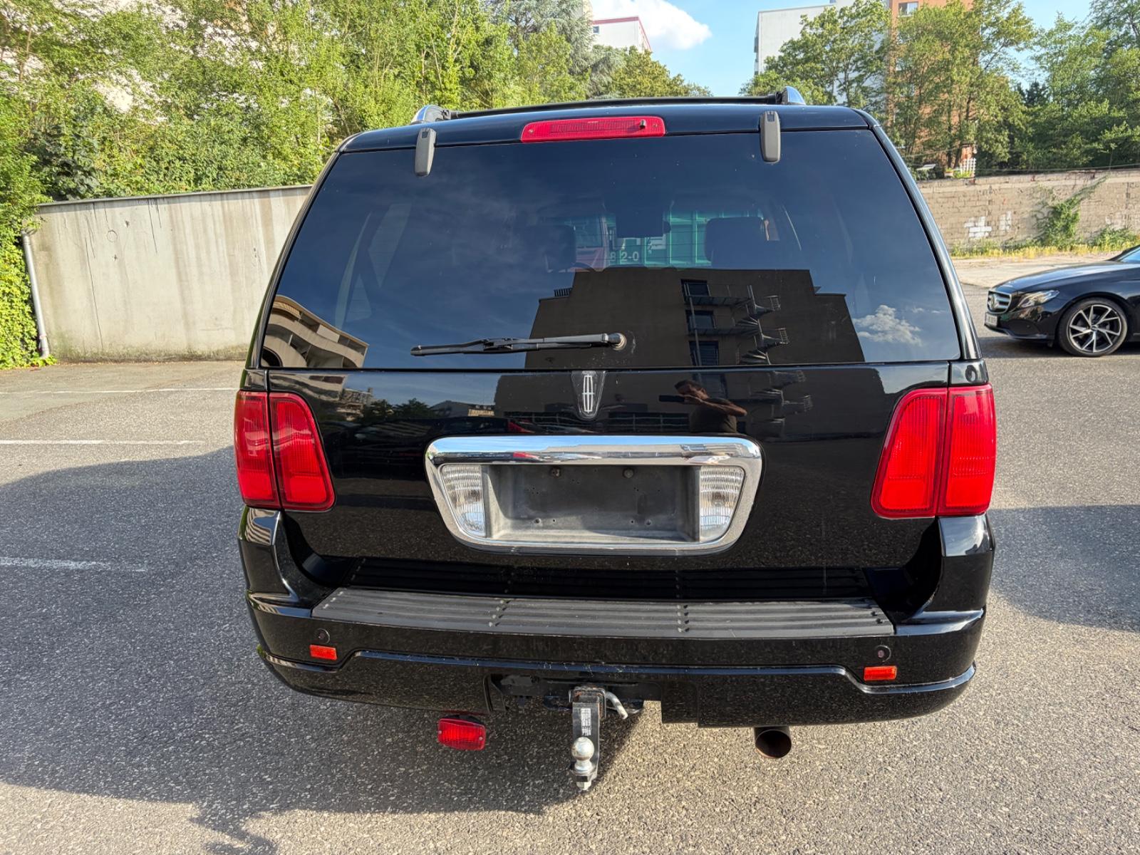 Lincoln Navigator 5.4L V8 7Sitzer