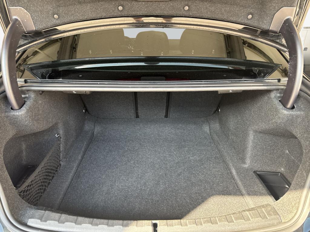 BMW 318 i Aut. LED Navi Sitzheizung, миниатюра 8