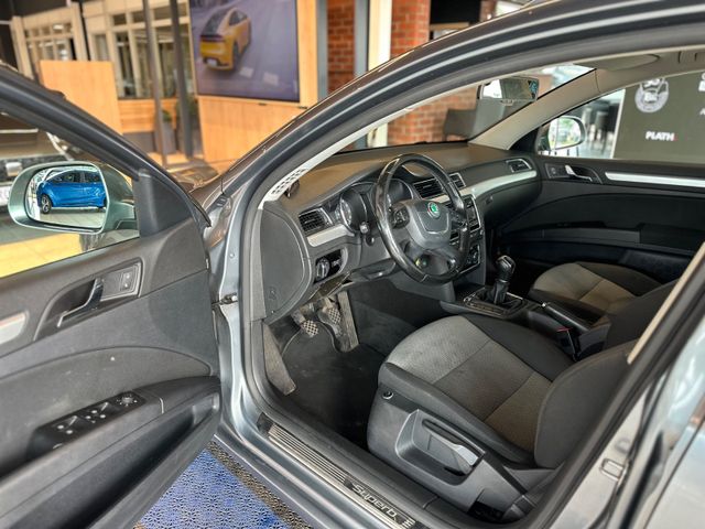 Skoda Superb  Combi Ambition