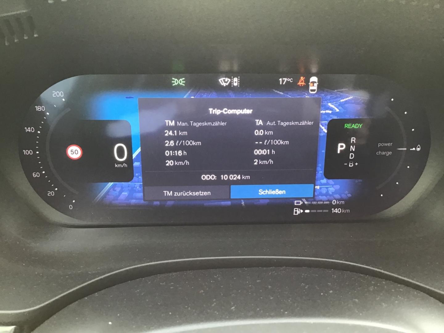 Volvo XC60 T8AWD Ultra Dark Luftfahrwerk Massage B&W