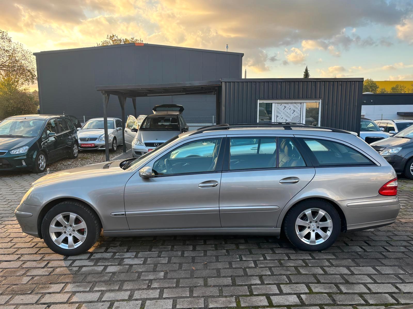 Mercedes-Benz E200 2004 — photo 8