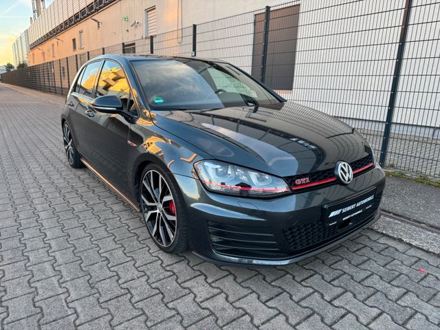 Volkswagen Golf VII GTI Performance PANO/DYNAUDIO/RFK/AHK