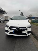 Mercedes-Benz Mercedes B 200 DCT AMG Line | Panorama | MBUX |  - : Van, Mercedes