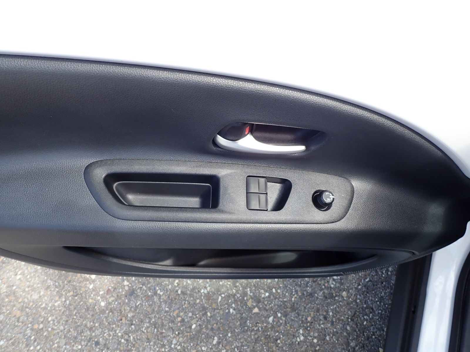 Fahrzeugabbildung Toyota Aygo X Play