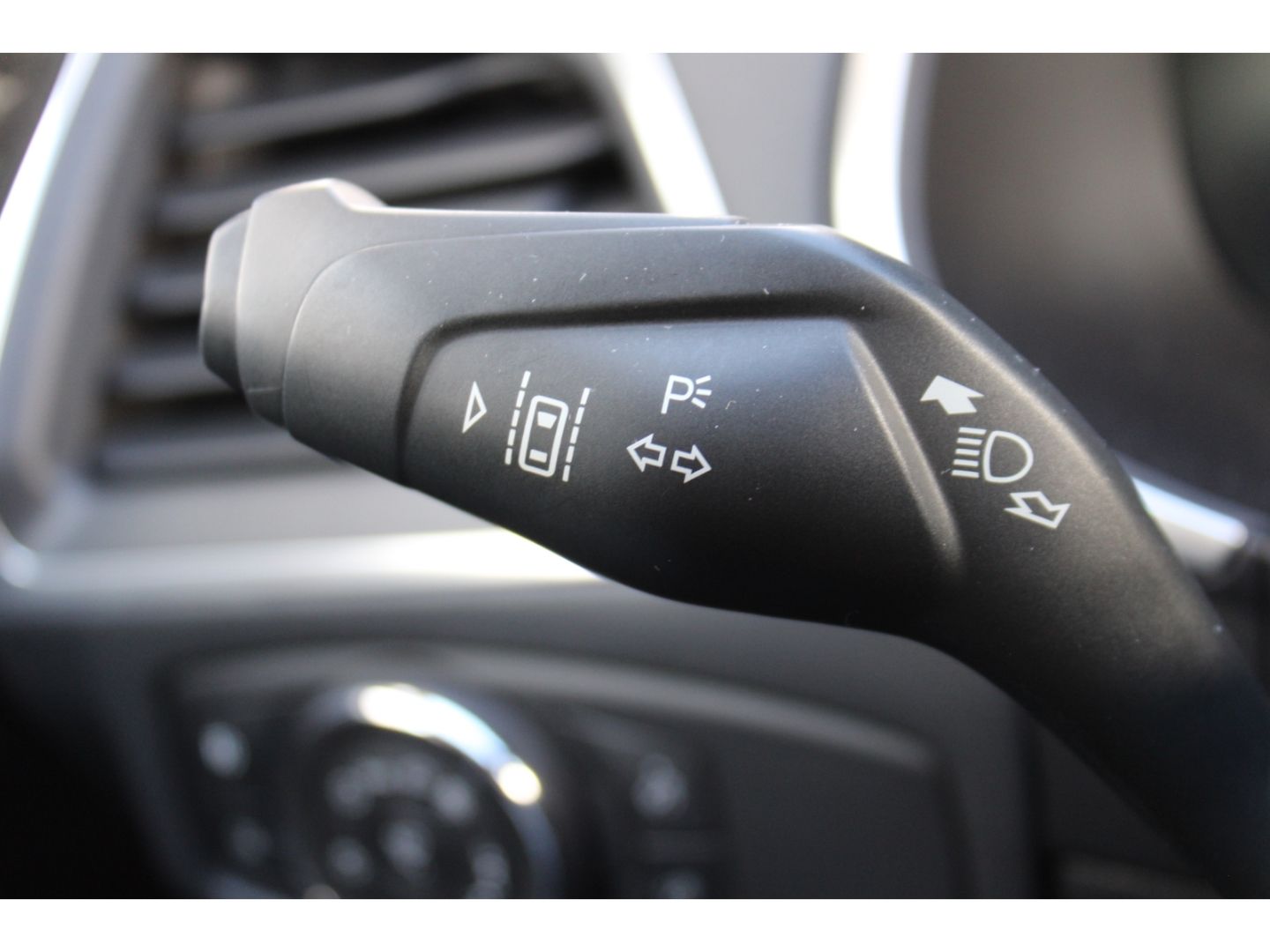 Fahrzeugabbildung Ford Galaxy Titanium 7 Sitze AHK Navi Pano GRA GJR PD