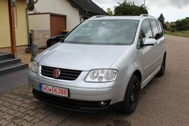 Volkswagen Touran 2.0 TDI Trendline " Aus 1. Hand,7 Sitzer