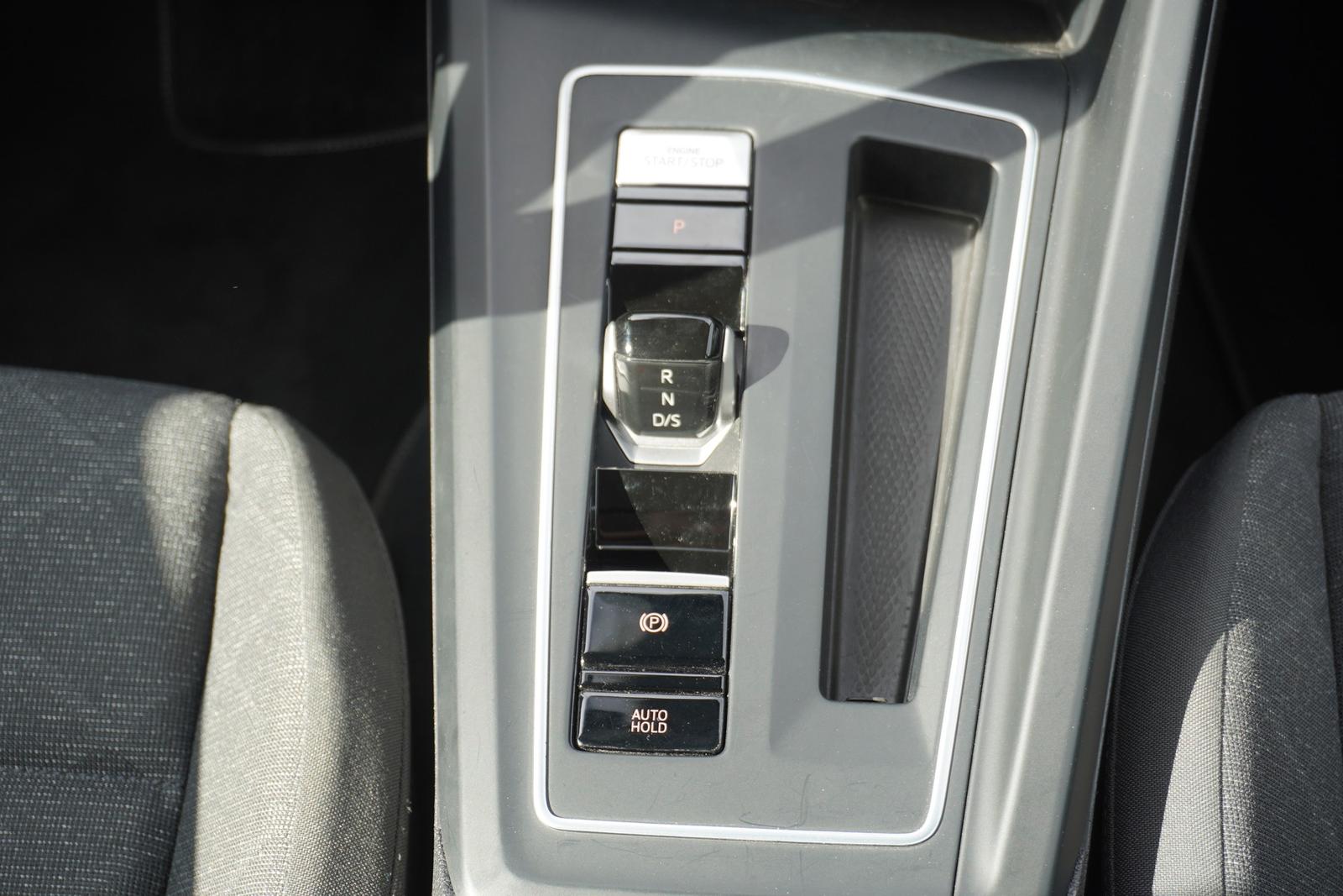 Volkswagen Golf VIII Variant 1.5 eTSI DSG LED Navi ACC DAB, миниатюра 16